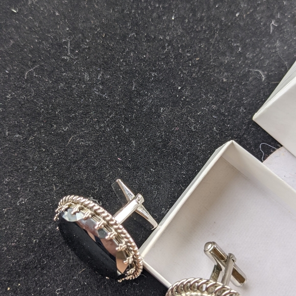 Vintage Cufflinks and Tie Pins - Picture 4 of 4